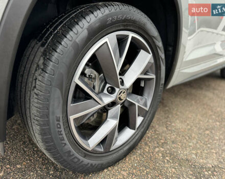 Серый Шкода Kodiaq, объемом двигателя 1.97 л и пробегом 181 тыс. км за 35500 $, фото 43 на Automoto.ua