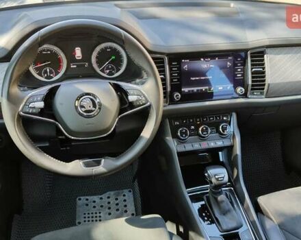 Серый Шкода Kodiaq, объемом двигателя 2 л и пробегом 86 тыс. км за 33700 $, фото 29 на Automoto.ua