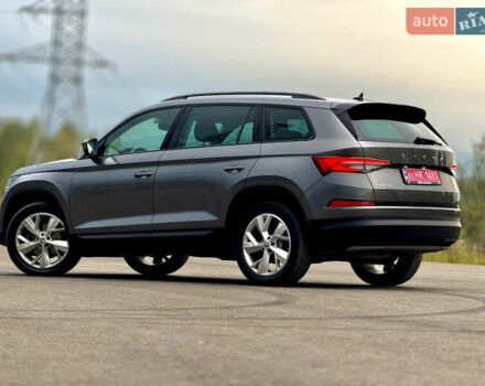 Сірий Шкода Kodiaq, об'ємом двигуна 2 л та пробігом 220 тис. км за 31300 $, фото 41 на Automoto.ua