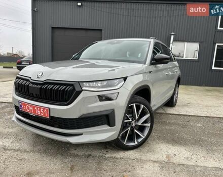 Серый Шкода Kodiaq, объемом двигателя 1.97 л и пробегом 188 тыс. км за 36950 $, фото 1 на Automoto.ua