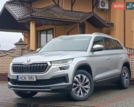 Серый Шкода Kodiaq, объемом двигателя 1.97 л и пробегом 106 тыс. км за 37700 $, фото 2 на Automoto.ua