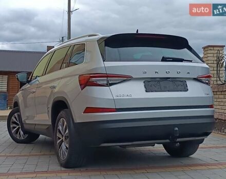 Серый Шкода Kodiaq, объемом двигателя 1.97 л и пробегом 106 тыс. км за 37950 $, фото 16 на Automoto.ua