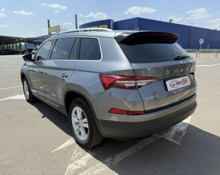 Сірий Шкода Kodiaq, об'ємом двигуна 2 л та пробігом 69 тис. км за 31500 $, фото 2 на Automoto.ua