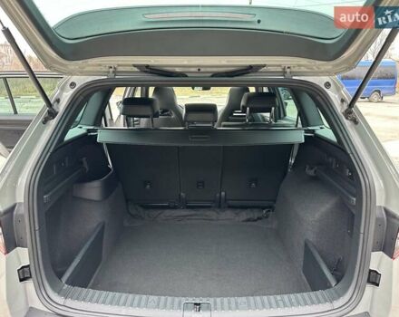 Серый Шкода Kodiaq, объемом двигателя 1.97 л и пробегом 188 тыс. км за 36950 $, фото 56 на Automoto.ua