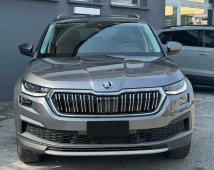 Серый Шкода Kodiaq, объемом двигателя 2 л и пробегом 10 тыс. км за 19000 $, фото 1 на Automoto.ua