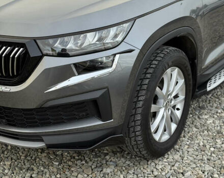 Серый Шкода Kodiaq, объемом двигателя 1.98 л и пробегом 64 тыс. км за 34500 $, фото 34 на Automoto.ua