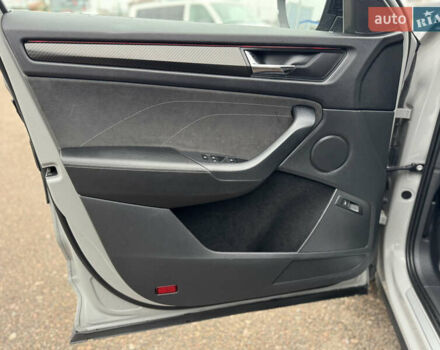 Серый Шкода Kodiaq, объемом двигателя 1.97 л и пробегом 181 тыс. км за 35500 $, фото 49 на Automoto.ua