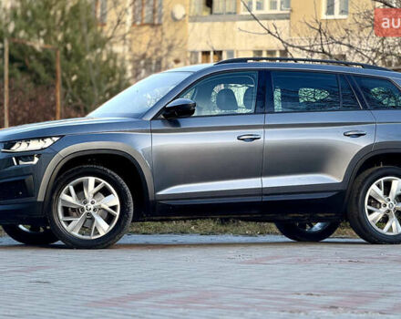 Сірий Шкода Kodiaq, об'ємом двигуна 2 л та пробігом 220 тис. км за 31200 $, фото 4 на Automoto.ua