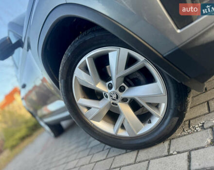 Сірий Шкода Kodiaq, об'ємом двигуна 2 л та пробігом 220 тис. км за 31200 $, фото 28 на Automoto.ua