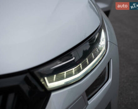 Серый Шкода Kodiaq, объемом двигателя 1.97 л и пробегом 30 тыс. км за 34500 $, фото 4 на Automoto.ua