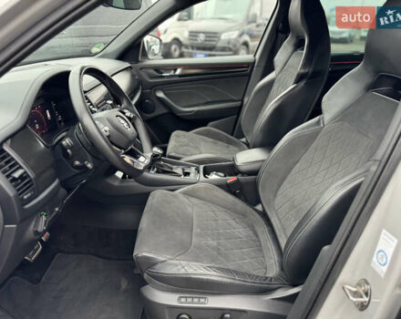 Серый Шкода Kodiaq, объемом двигателя 1.97 л и пробегом 181 тыс. км за 35500 $, фото 46 на Automoto.ua