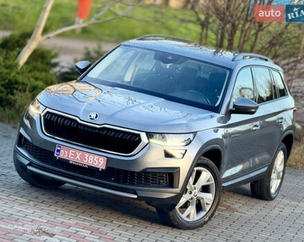 Сірий Шкода Kodiaq, об'ємом двигуна 2 л та пробігом 220 тис. км за 31200 $, фото 10 на Automoto.ua