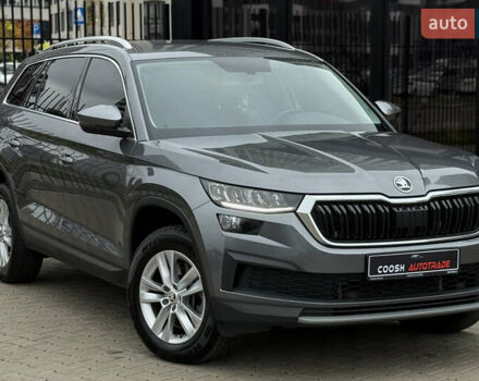 Серый Шкода Kodiaq, объемом двигателя 2 л и пробегом 67 тыс. км за 29999 $, фото 1 на Automoto.ua
