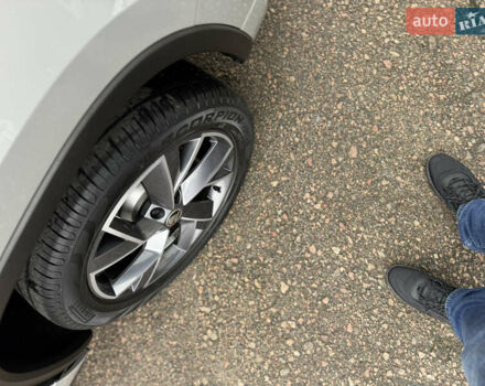 Серый Шкода Kodiaq, объемом двигателя 1.97 л и пробегом 181 тыс. км за 35500 $, фото 94 на Automoto.ua