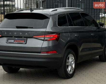 Серый Шкода Kodiaq, объемом двигателя 2 л и пробегом 67 тыс. км за 29999 $, фото 9 на Automoto.ua
