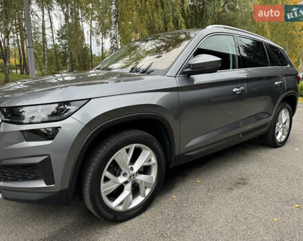 Шкода Kodiaq 2022 у Києві на Automoto.ua Сірий Шкода Kodiaq, об'ємом двигуна 2 л та пробігом 169 тис. км за 35999 $, фото 12 на Automoto.ua