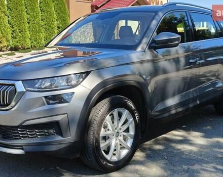 Серый Шкода Kodiaq, объемом двигателя 2 л и пробегом 86 тыс. км за 33700 $, фото 6 на Automoto.ua