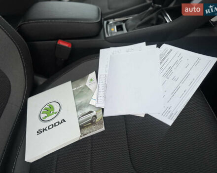 Сірий Шкода Kodiaq, об'ємом двигуна 2 л та пробігом 220 тис. км за 31300 $, фото 111 на Automoto.ua