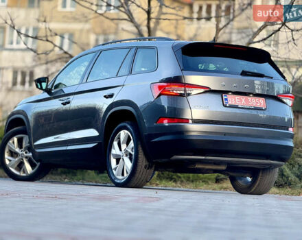 Сірий Шкода Kodiaq, об'ємом двигуна 2 л та пробігом 220 тис. км за 31200 $, фото 48 на Automoto.ua