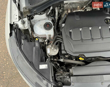 Серый Шкода Kodiaq, объемом двигателя 1.97 л и пробегом 181 тыс. км за 35500 $, фото 136 на Automoto.ua