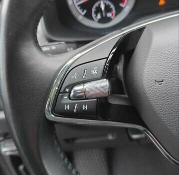 Сірий Шкода Kodiaq, об'ємом двигуна 2 л та пробігом 86 тис. км за 31900 $, фото 47 на Automoto.ua