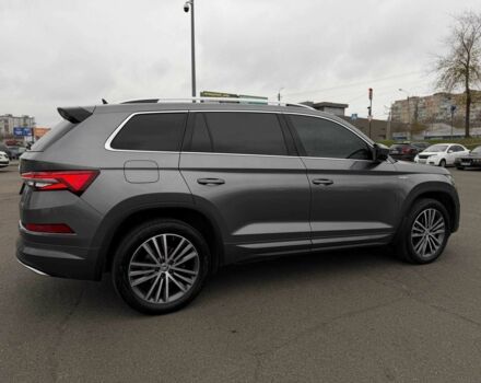 Сірий Шкода Kodiaq, об'ємом двигуна 2 л та пробігом 87 тис. км за 42000 $, фото 11 на Automoto.ua