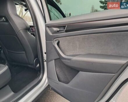Серый Шкода Kodiaq, объемом двигателя 1.97 л и пробегом 21 тыс. км за 45400 $, фото 33 на Automoto.ua