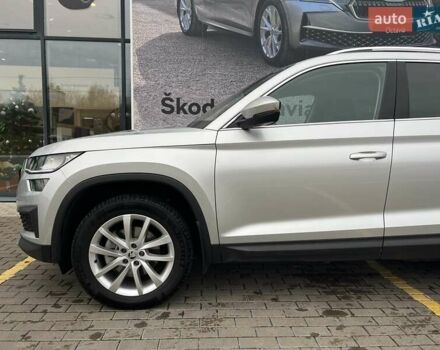 Серый Шкода Kodiaq, объемом двигателя 1.97 л и пробегом 49 тыс. км за 37800 $, фото 7 на Automoto.ua