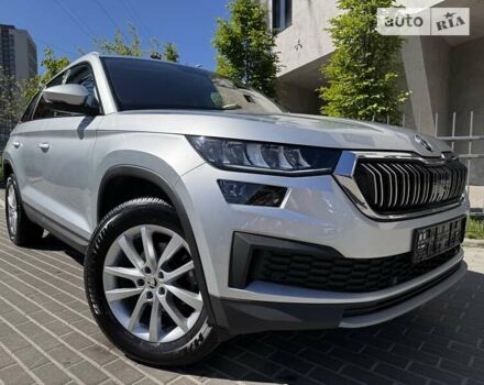 Сірий Шкода Kodiaq, об'ємом двигуна 1.97 л та пробігом 56 тис. км за 39933 $, фото 56 на Automoto.ua