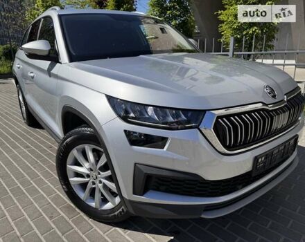 Серый Шкода Kodiaq, объемом двигателя 2 л и пробегом 55 тыс. км за 39933 $, фото 47 на Automoto.ua