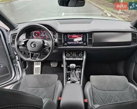 Серый Шкода Kodiaq, объемом двигателя 1.97 л и пробегом 21 тыс. км за 45400 $, фото 27 на Automoto.ua