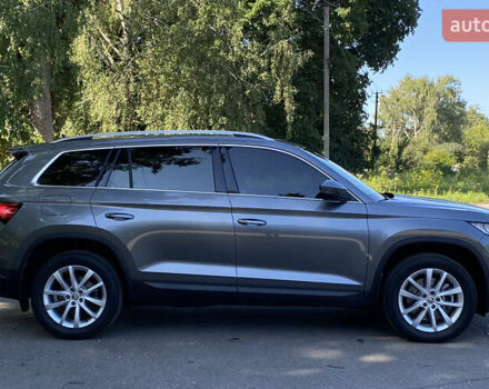 Серый Шкода Kodiaq, объемом двигателя 2 л и пробегом 31 тыс. км за 38200 $, фото 8 на Automoto.ua