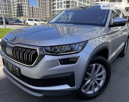 Сірий Шкода Kodiaq, об'ємом двигуна 1.97 л та пробігом 56 тис. км за 39933 $, фото 116 на Automoto.ua