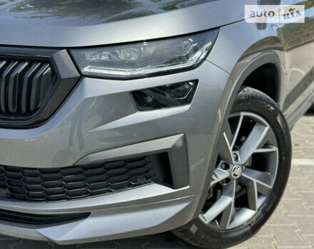 Сірий Шкода Kodiaq, об'ємом двигуна 0 л та пробігом 52 тис. км за 45900 $, фото 9 на Automoto.ua