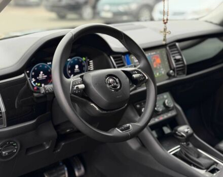 Сірий Шкода Kodiaq, об'ємом двигуна 2 л та пробігом 87 тис. км за 42000 $, фото 21 на Automoto.ua