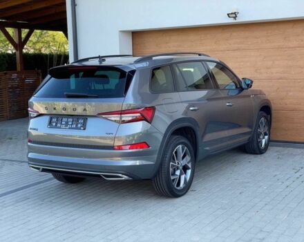 Сірий Шкода Kodiaq, об'ємом двигуна 2 л та пробігом 20 тис. км за 17400 $, фото 4 на Automoto.ua