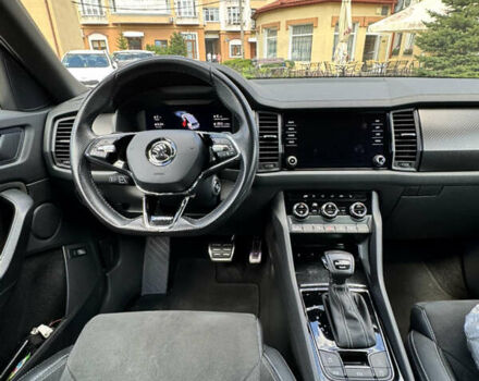 Сірий Шкода Kodiaq, об'ємом двигуна 1.97 л та пробігом 80 тис. км за 43000 $, фото 6 на Automoto.ua
