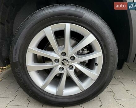 Серый Шкода Kodiaq, объемом двигателя 1.97 л и пробегом 43 тыс. км за 41500 $, фото 116 на Automoto.ua