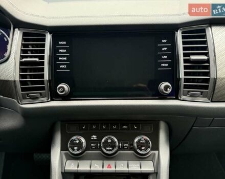 Серый Шкода Kodiaq, объемом двигателя 1.97 л и пробегом 43 тыс. км за 41500 $, фото 65 на Automoto.ua