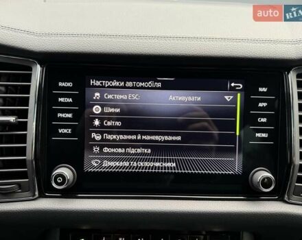 Серый Шкода Kodiaq, объемом двигателя 1.97 л и пробегом 43 тыс. км за 41500 $, фото 75 на Automoto.ua