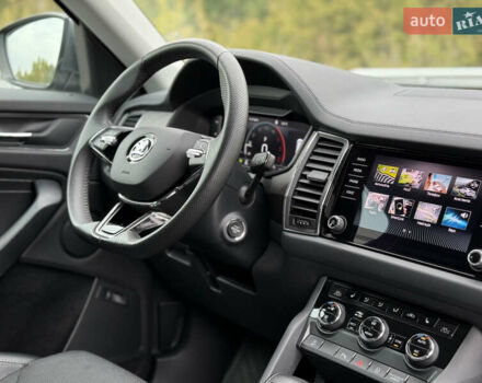 Серый Шкода Kodiaq, объемом двигателя 1.97 л и пробегом 169 тыс. км за 36499 $, фото 46 на Automoto.ua