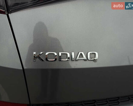 Серый Шкода Kodiaq, объемом двигателя 1.97 л и пробегом 184 тыс. км за 34999 $, фото 68 на Automoto.ua