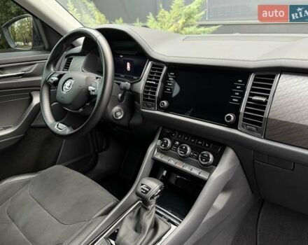 Серый Шкода Kodiaq, объемом двигателя 1.97 л и пробегом 43 тыс. км за 41500 $, фото 60 на Automoto.ua