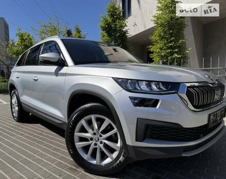 Сірий Шкода Kodiaq, об'ємом двигуна 2 л та пробігом 55 тис. км за 39933 $, фото 55 на Automoto.ua