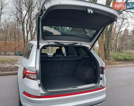 Серый Шкода Kodiaq, объемом двигателя 1.97 л и пробегом 21 тыс. км за 45400 $, фото 16 на Automoto.ua