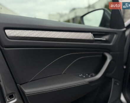 Серый Шкода Kodiaq, объемом двигателя 1.97 л и пробегом 184 тыс. км за 34999 $, фото 72 на Automoto.ua