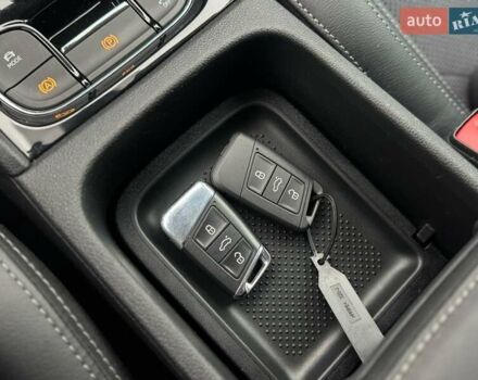 Серый Шкода Kodiaq, объемом двигателя 1.97 л и пробегом 184 тыс. км за 34999 $, фото 51 на Automoto.ua