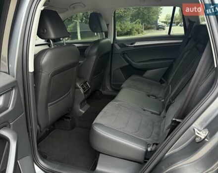 Серый Шкода Kodiaq, объемом двигателя 1.97 л и пробегом 43 тыс. км за 41500 $, фото 54 на Automoto.ua