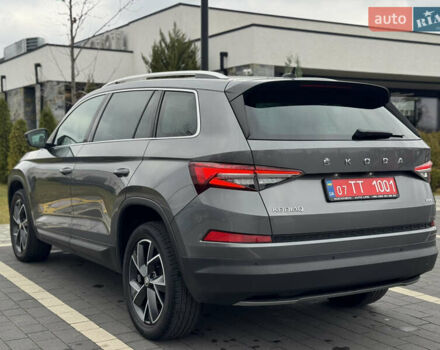 Серый Шкода Kodiaq, объемом двигателя 1.97 л и пробегом 184 тыс. км за 34999 $, фото 7 на Automoto.ua