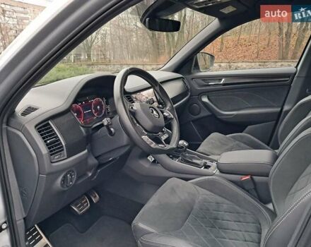 Серый Шкода Kodiaq, объемом двигателя 1.97 л и пробегом 21 тыс. км за 45400 $, фото 21 на Automoto.ua